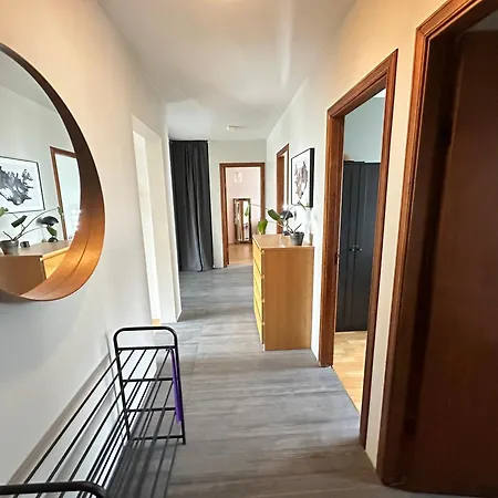In Laugarnesvegi, - Birta Apartment Reykjavík
